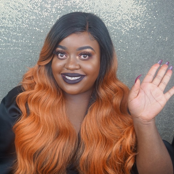 Meet your posher, Kelsie πππ - Picture 3 of 5